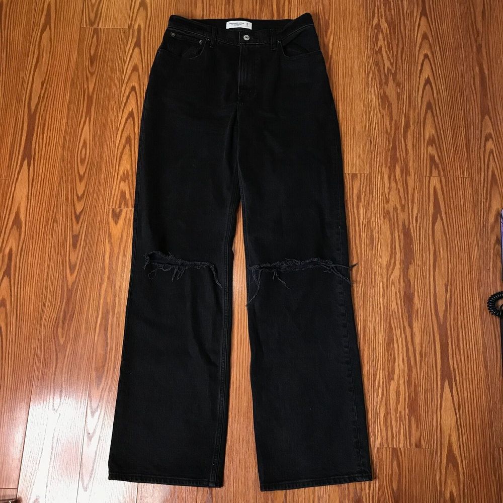 Abercrombie & Fitch Womens 28/6 Long 90's Relaxed High Rip Knee Black Jeans